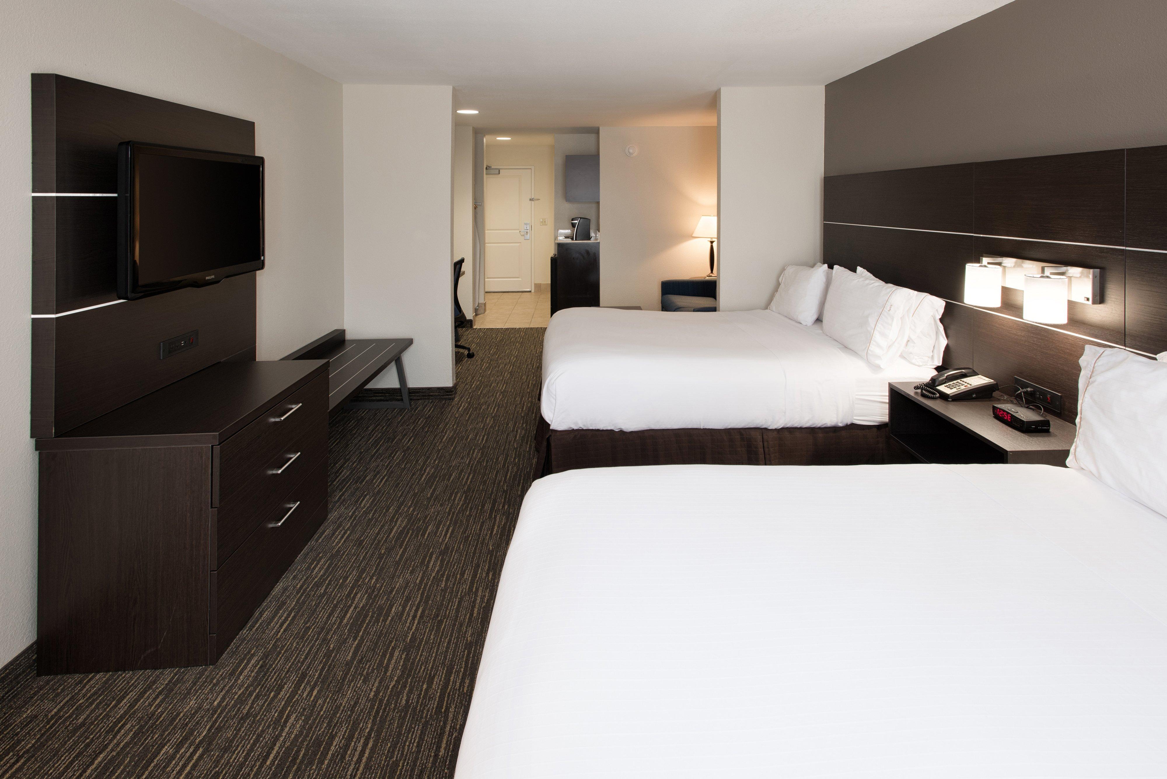 Holiday Inn Express & Suites East Wichita I-35 Andover By Ihg Exterior photo